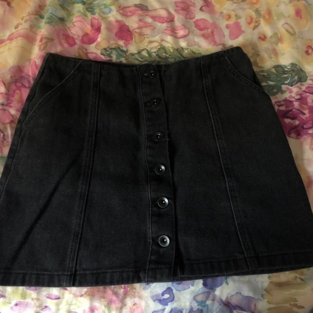 Forever 21 button down skirt